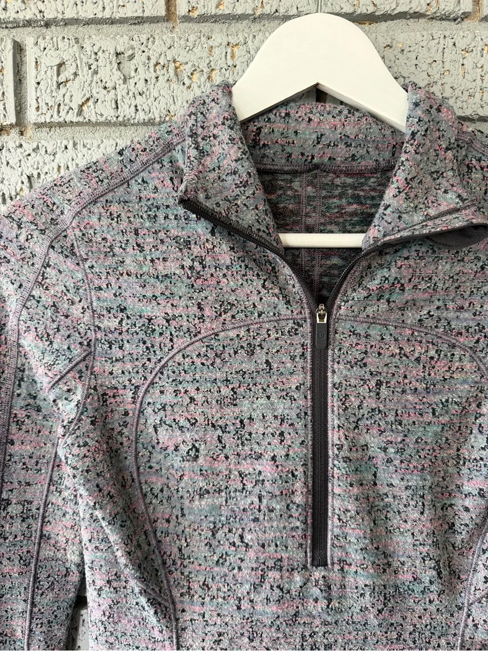 Lululemon Run Briskly 1/2 Zip Pullover Neon Tweed Size 2
